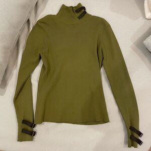 Vintage buckle turtleneck